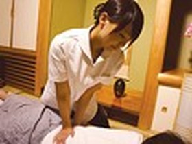 激撮！！密室でもえあがる出張マッサージエステ嬢 2口説き堕とされたオンナたちの濃厚セックス生中出し　サンプル画像10